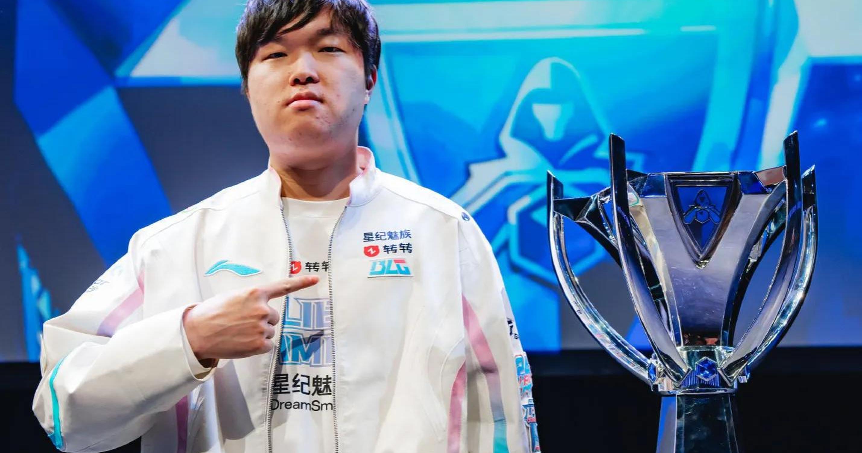  DWG不断突破！，Scout连续十场比赛得分超过领先优势明显赛场气氛高涨
