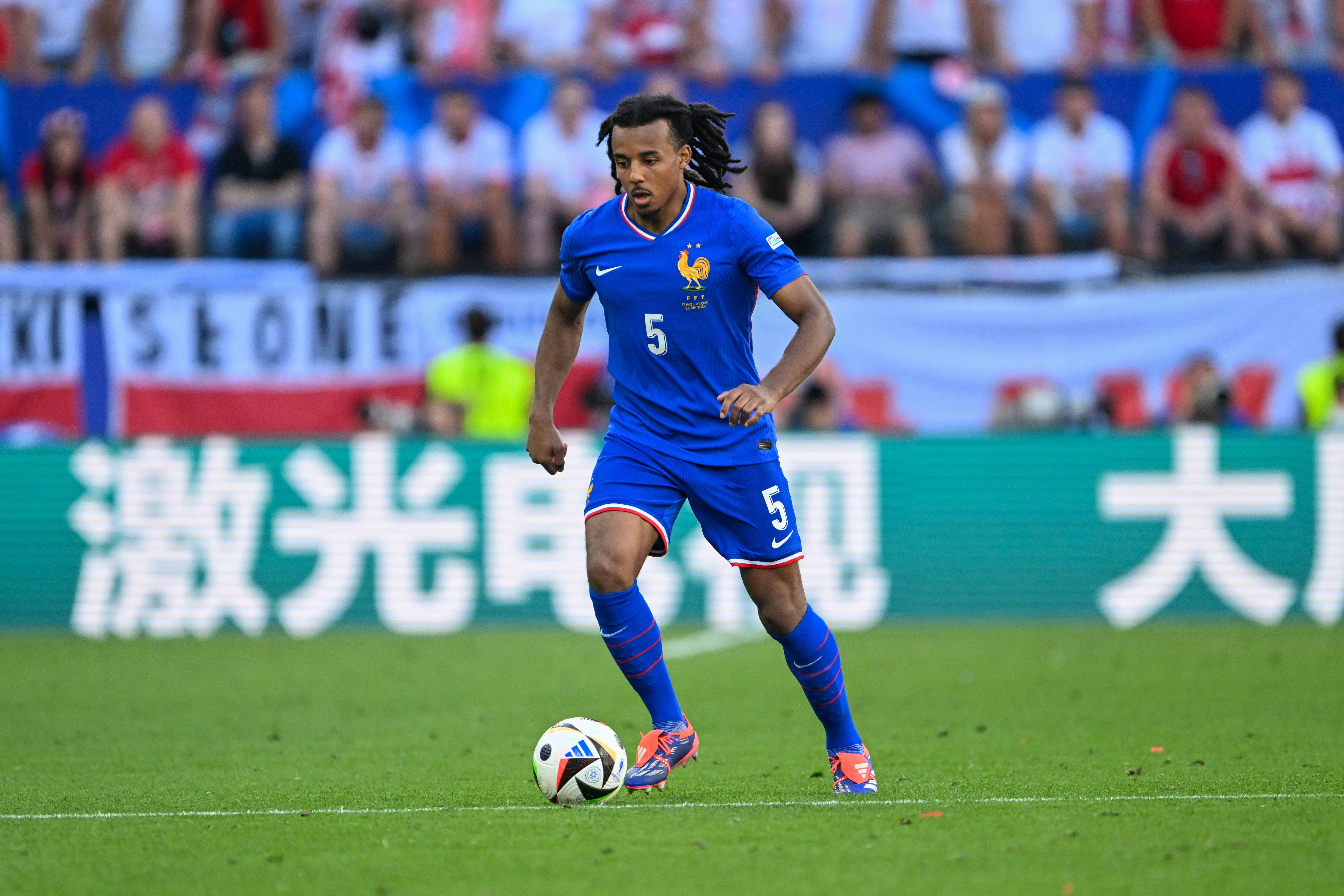 冲刺阶段欧冠焦点战，克里夫兰骑士完成体检，悬念犹存，年轻球员得到机会(克里夫兰便秘评分量表)